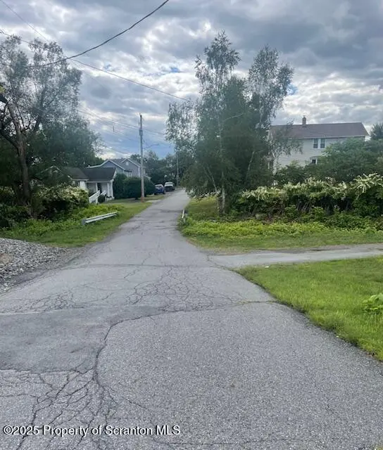 357 Second ST, Archbald, PA 18403