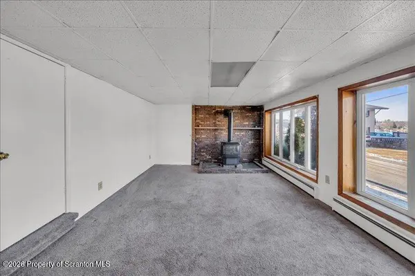 1228 Lake RD, Factoryville, PA 18419