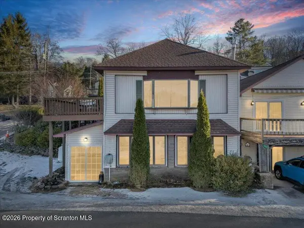 1228 Lake RD, Factoryville, PA 18419