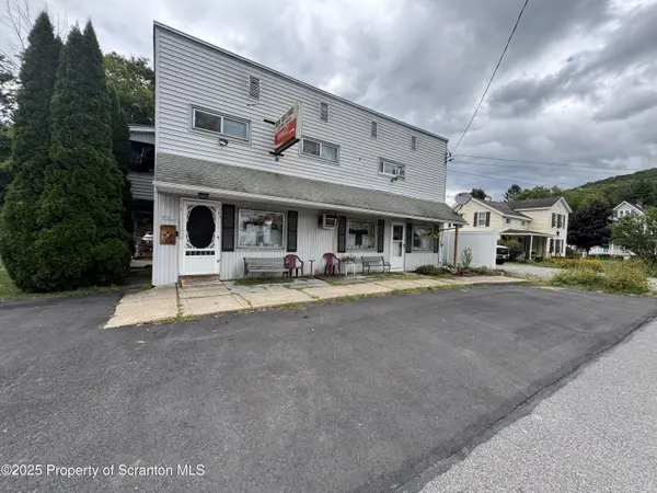 47 Broad ST, New Milford, PA 18834