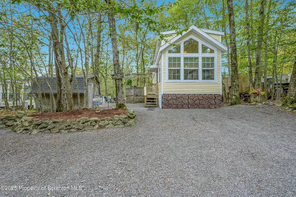 112 Equestrian TRL, Covington Twp, PA 18424