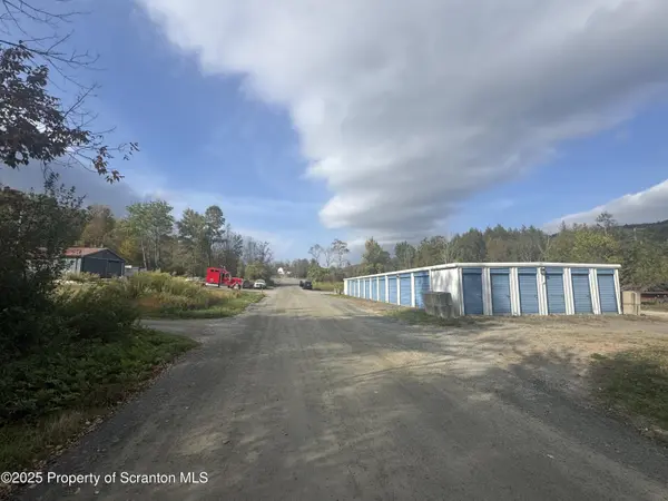 960 Sherwood Hill RD, Harford, PA 18823