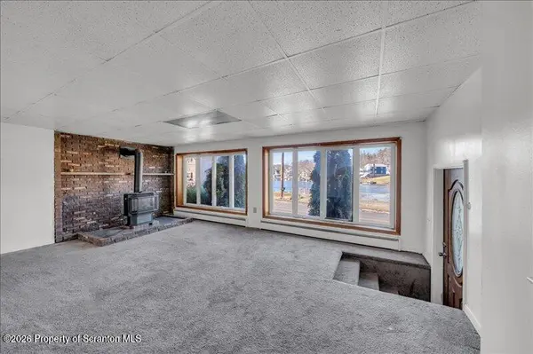 1228 Lake RD, Factoryville, PA 18419