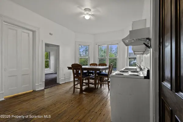 49 College AVE, Factoryville, PA 18419