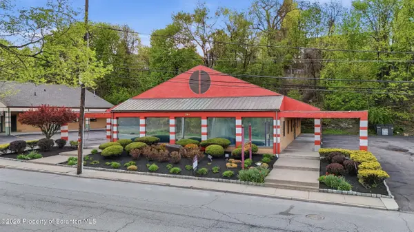 381 N 9th AVE, Scranton, PA 18504