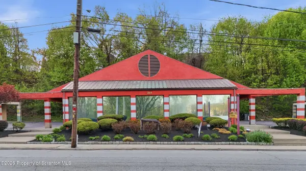 381 N 9th AVE, Scranton, PA 18504