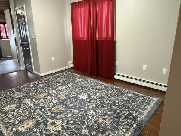 319 Green ST, Scranton, PA 18508