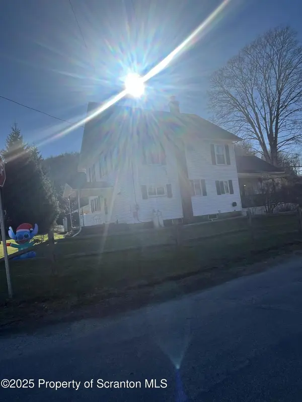 6666 Tingley Lake RD, New Milford, PA 18834
