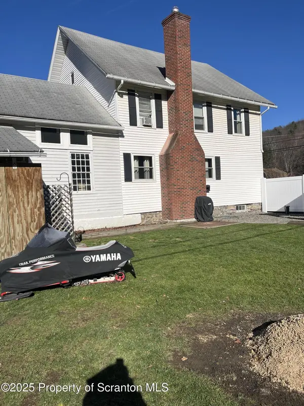 6666 Tingley Lake RD, New Milford, PA 18834