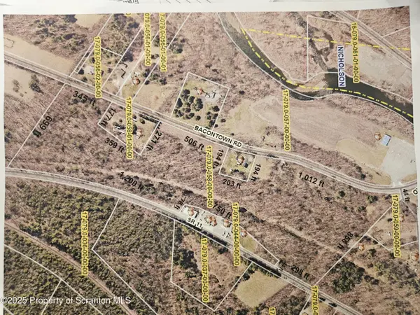 Bacontown RD, Nicholson, PA 18446