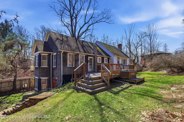 2457 Airport RD, Clifford Twp, PA 18421