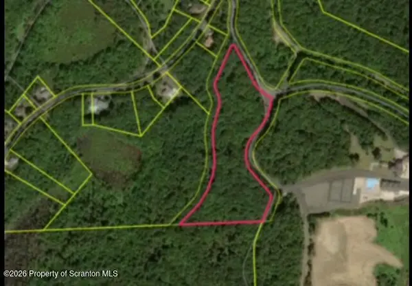 Elmhurst BLVD, Dunmore, PA 18512