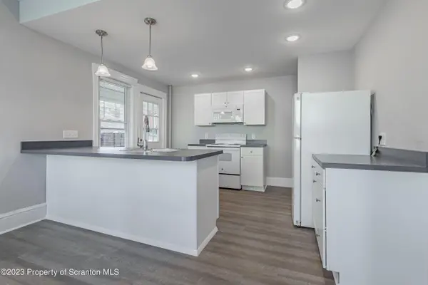 802 Quincy AVE, Scranton, PA 18510