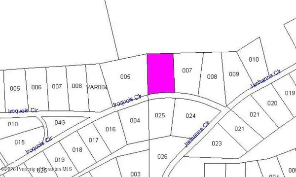 6 Iroquois CIR, Hazle Twp, PA 18201