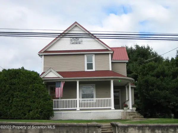 961 Main ST, Dickson City, PA 18519