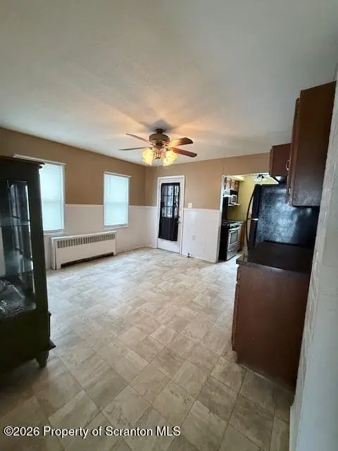 1275 Loomis AVE, Taylor, PA 18517