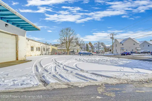 503 Washington AVE, Jermyn, PA 18433