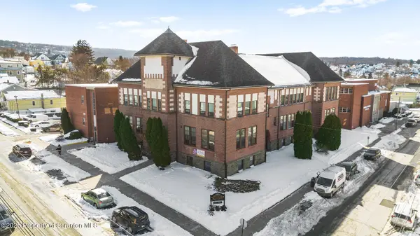 925 Prospect AVE, Scranton, PA 18505