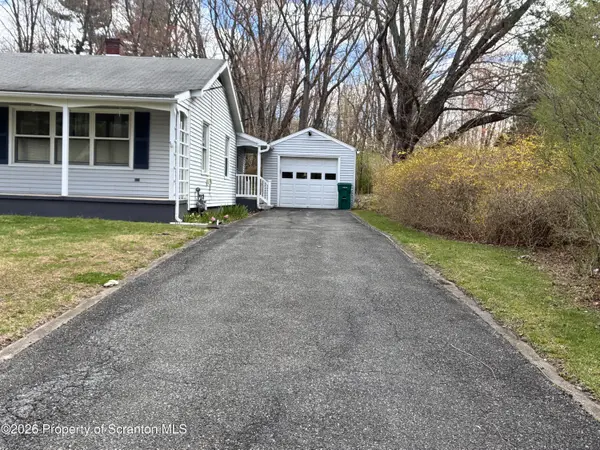 290 Marguerite ST, East Stroudsburg, PA 18301