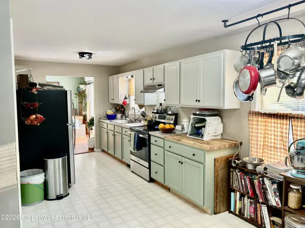 1173 Rock Lake DR, Lakewood, PA 18439