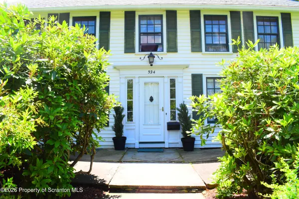 324 Cedar ST, Montrose, PA 18801
