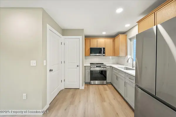 820 822 Delaware ST, Scranton, PA 18509