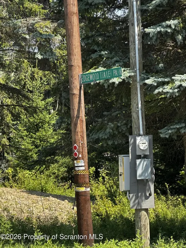 Gravel Pond RD, Glenburn Twp, PA 18411
