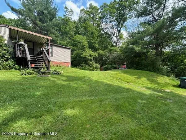 238 Hamlin HWY, Moscow, PA 18444