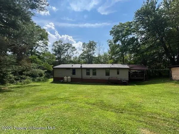 238 Hamlin HWY, Moscow, PA 18444