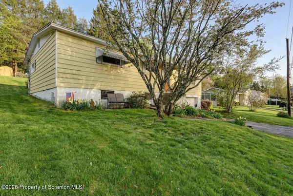 191 Poplar ST, Archbald, PA 18403