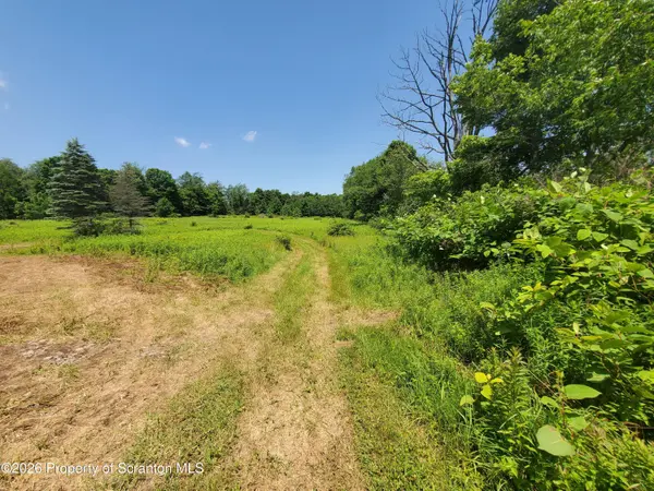 000 Ebbs Corner RD, New Milford, PA 18834