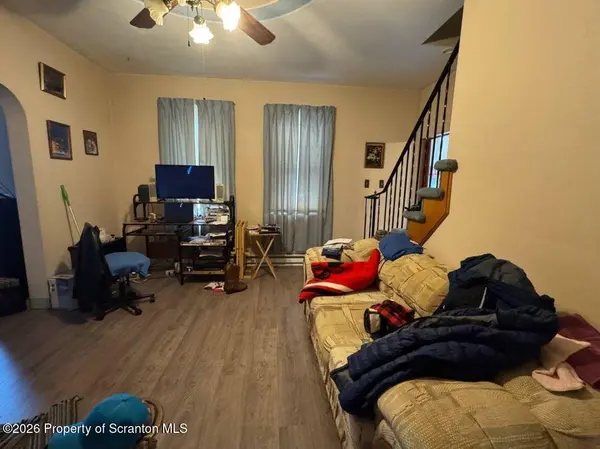7 Spring, Pittston, PA 18640