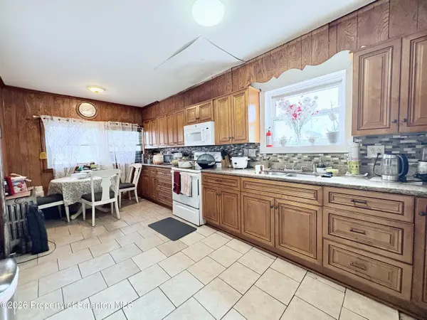 514 Brook ST, Scranton, PA 18505