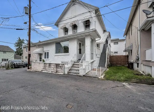 1 3 Ferguson PL, Dunmore, PA 18509