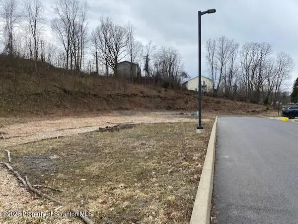 Roberts WAY, South Abington Twp, PA 18411