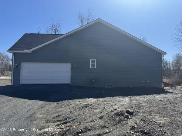 1234 Joel DR, Archbald, PA 18403