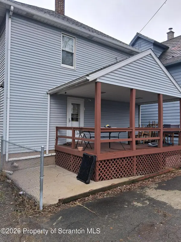 611 Moosic ST, Scranton, PA 18505