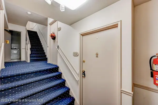 1102 Summit Pointe, Scranton, PA 18508