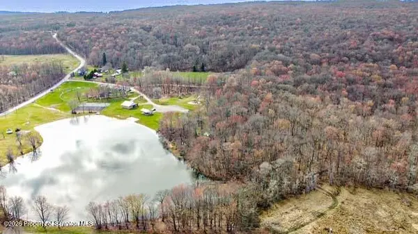 White ST, Forest City, PA 18421