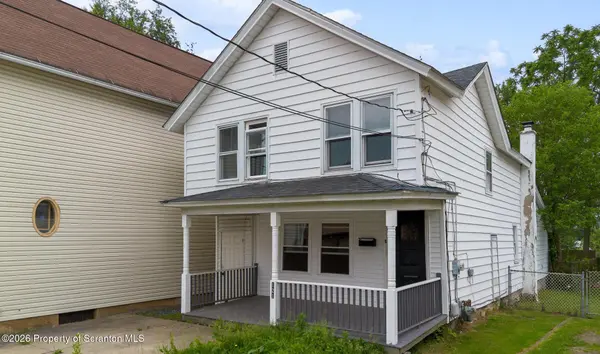 121 Throop ST, Scranton, PA 18508