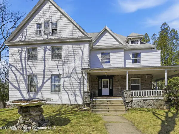 294 Elmhurst BLVD, Dunmore, PA 18505
