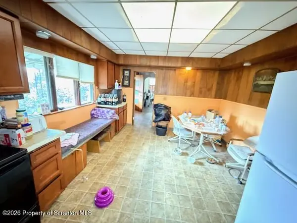 Milwaukee Bennett ST, Old Forge, PA 18518