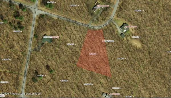 Red Rock CIR,  Lackawaxen,  PA 18435