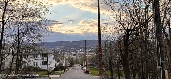 Corner Clay & Poplar, Scranton, PA 18510