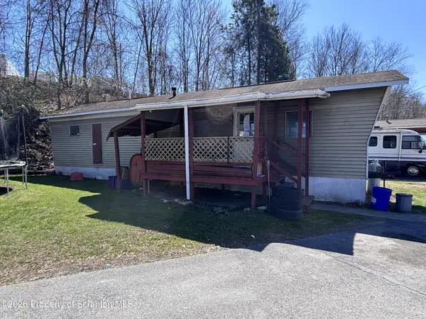 1054 Springbrook AVE #41, Moosic, PA 18507