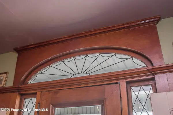 24 Garfield AVE, Carbondale, PA 18407