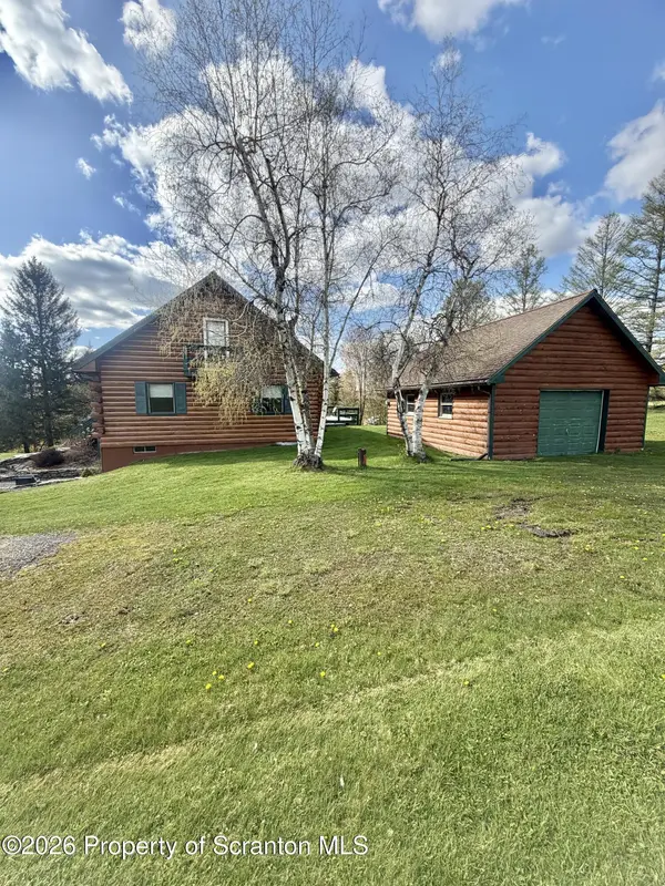 5087 State Route 247, Clifford Twp, PA 18421