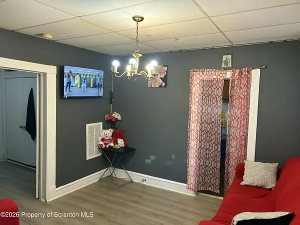 428 Railroad AVE, Scranton, PA 18505