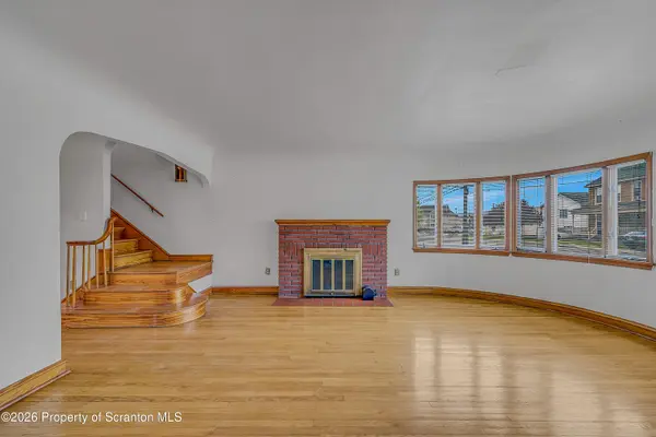 1101 S Main ST, Taylor, PA 18517
