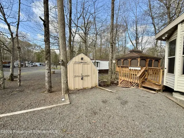 336 Buckaroo Byway, Covington Twp, PA 18424